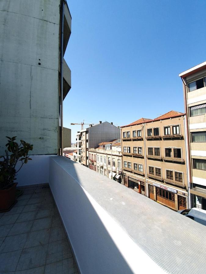 Sonetos - Pensión Oporto